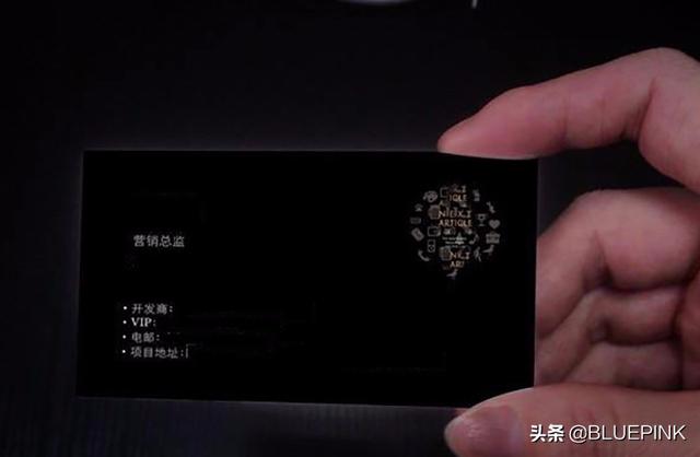 银行卡尺寸,一张银行卡里最多能存多少钱？