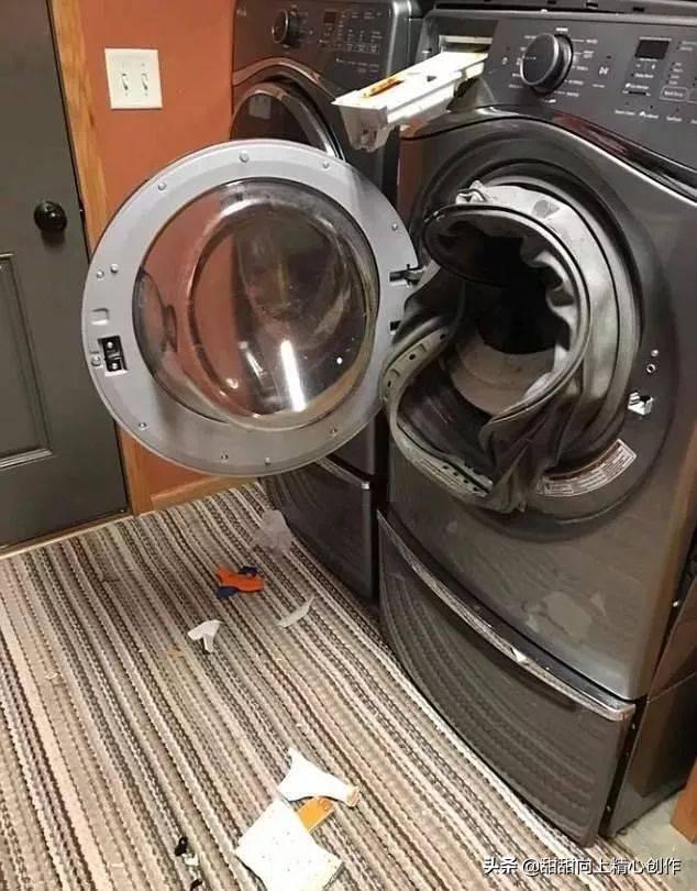 洗衣机可以洗羽绒服:羽绒服能用滚筒洗衣机洗吗？