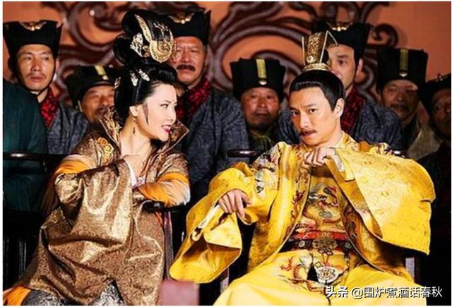 武则天称帝15年，82岁把江山还给李唐后没了权力，为何却无人动她？插图45