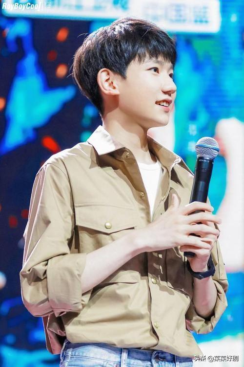 影后李馨巧:说起00后演员，你第一个想到的是谁？ ​ ​​​？