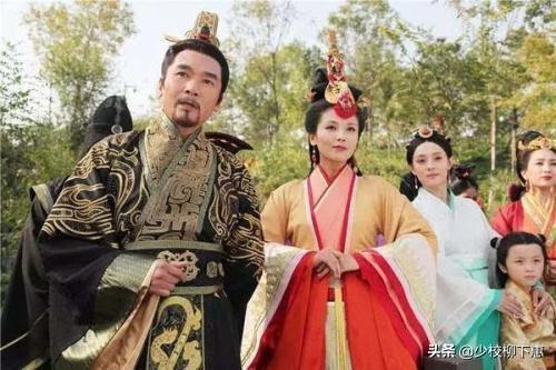 樊姬楚国之夫人也:哪个女人说了什么话，促使楚庄王成为春秋五霸之一？