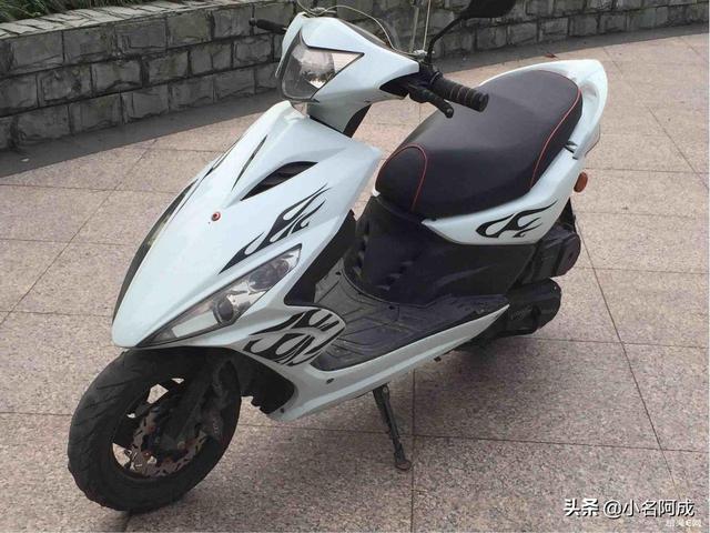 头条问答 摩托车可以加95号汽油吗 1个回答