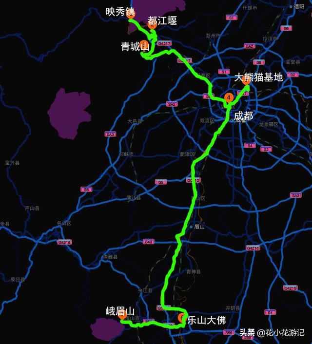 想去成都玩，五天应该去哪玩，去哪吃？