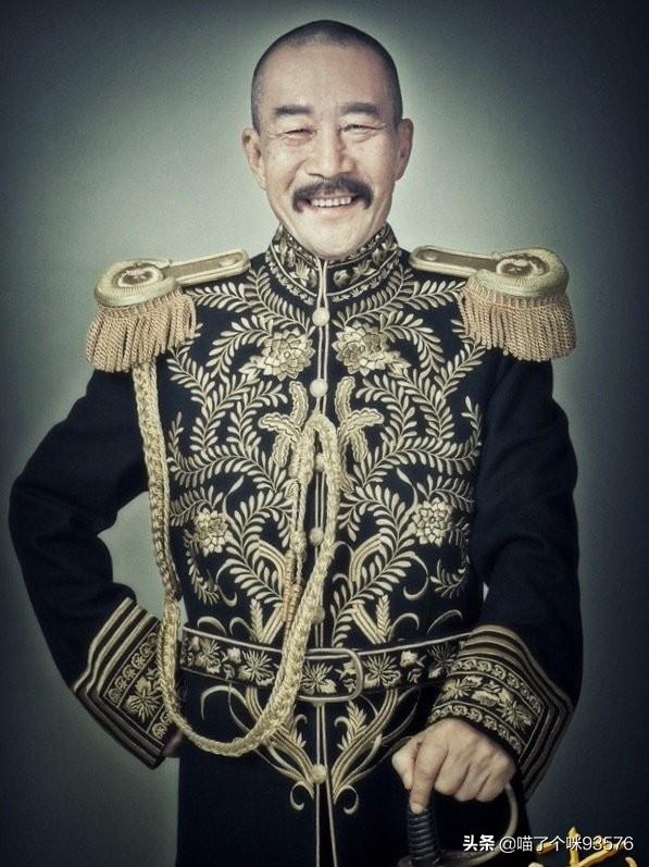 影视剧演员中,你认为最具实力演技的演员是谁呢,为什么？