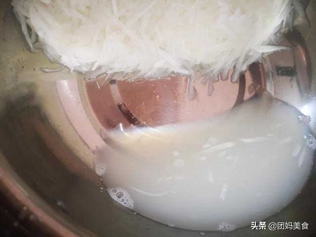 四川合江凤鸣灵异事件:在你的家乡美食中，哪一样是让你最解馋的？