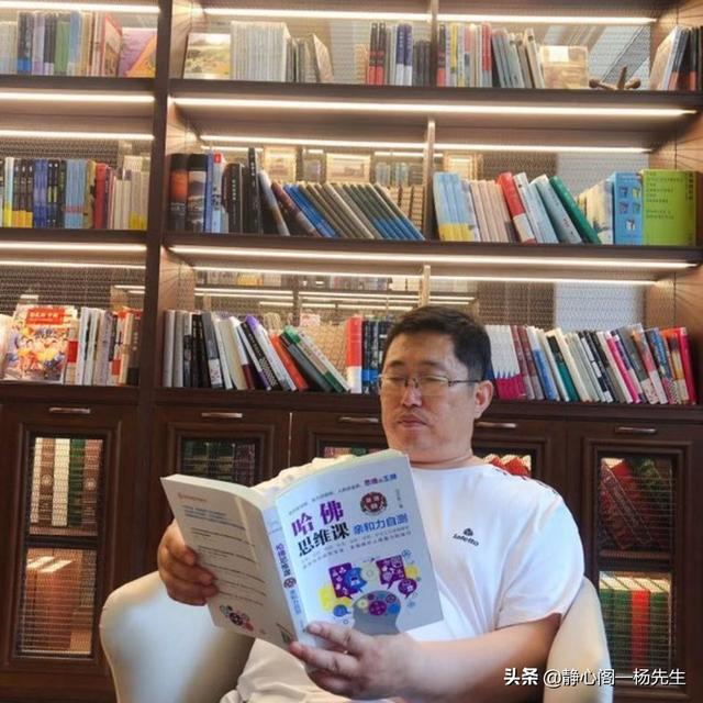 胡因梦女儿:李敖的口才那么好，为什么还不能说服胡因梦爱自己呢？