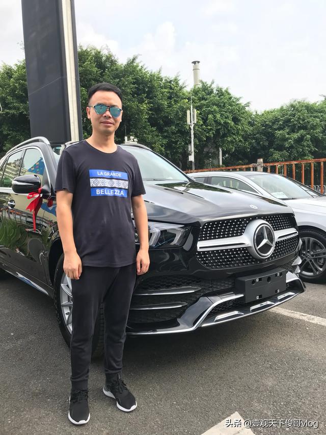 当初没有听家里人的话,凭借自己努力创业成功的例子有哪些？