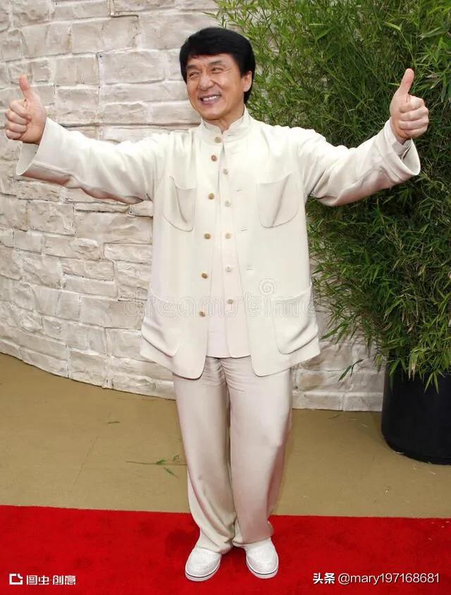 你最喜欢娱乐圈里的哪位老戏骨明星,为什么？