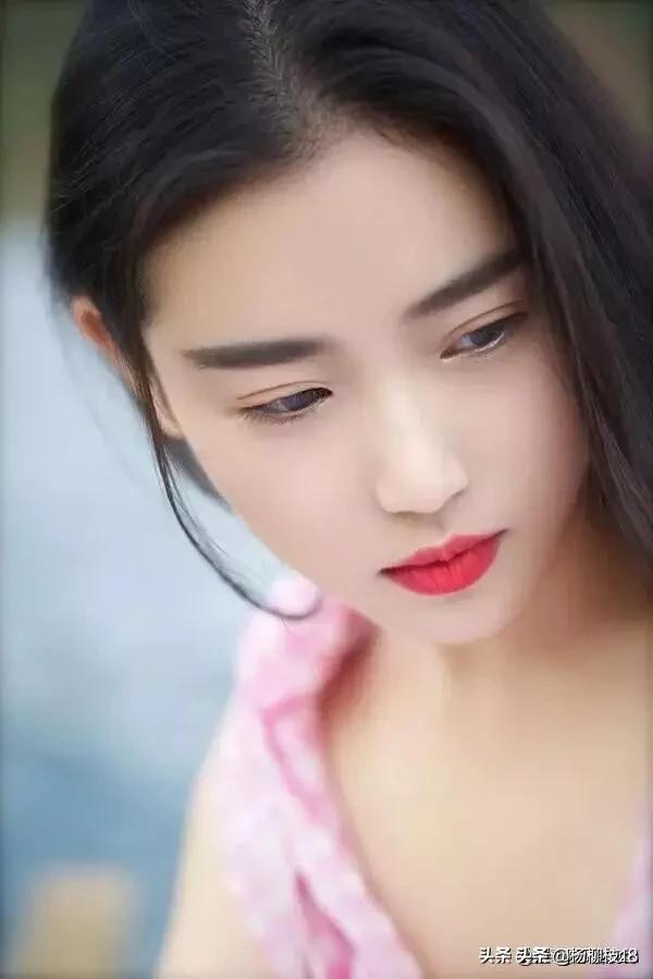 超乳改造乳怀孕网站:不能穿的衣服不想扔掉，该如何改造？