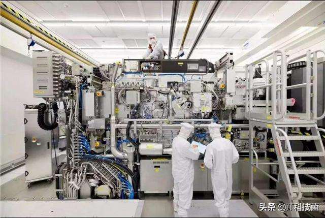 荷兰人口:为什么全世界只有荷兰能造光刻机？