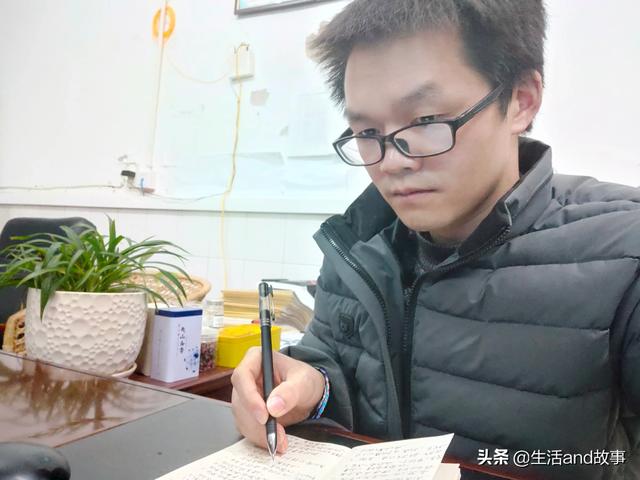 写的故事没有人看怎么办,写故事的路好难走,请问前辈们,你们是怎么走的？