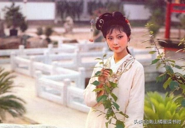 林青霞晒11亿豪宅后院:大观园分房时为何分给林黛玉3间小房却给薛宝钗5间上房