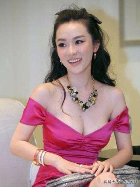 霍思燕家的猫:你最喜欢的宠物是什么？你现在养的是什么宠物？