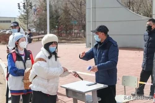江西和江苏都已经宣布开学日期了，那福建省大概什么时候能宣布开学？