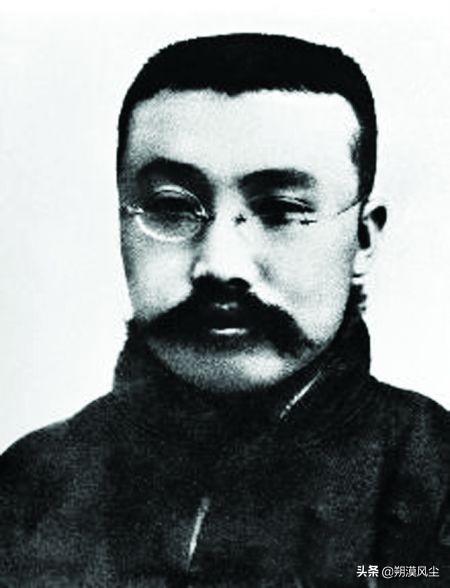 李大钊被捕:《觉醒年代》没交代，军阀为什么敢杀李大钊，却放跑了陈独秀？