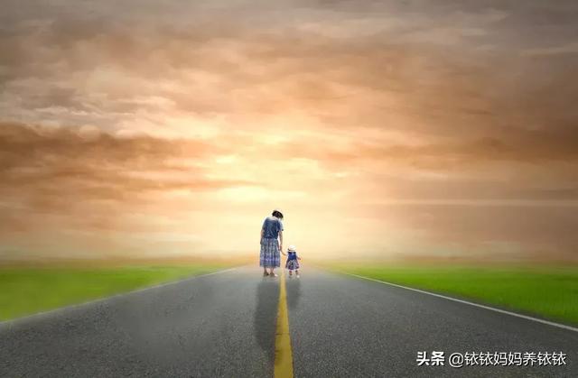 宝妈适合做什么兼职:我是两个孩子的宝妈，请问干点什么兼职可以月收入1000元左右