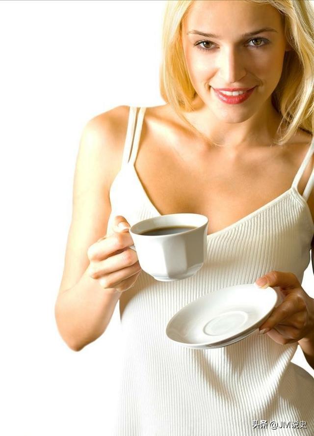 为何天天喝奶还是患上骨质疏松，喝咖啡真的会骨质疏松吗为何