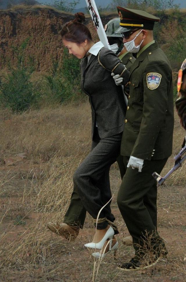 犯人被枪决前,国家还给犯人发700元,这钱用来干什么?-头条问答