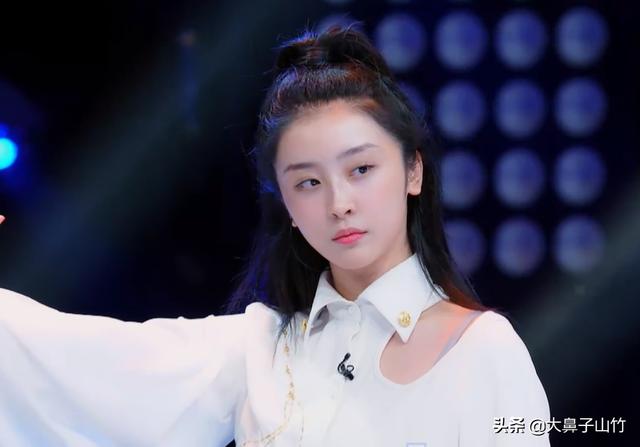 赵小棠道歉:赵小棠贬低国产牙膏，吐槽对方不是“爱马仕”，你有何看法？