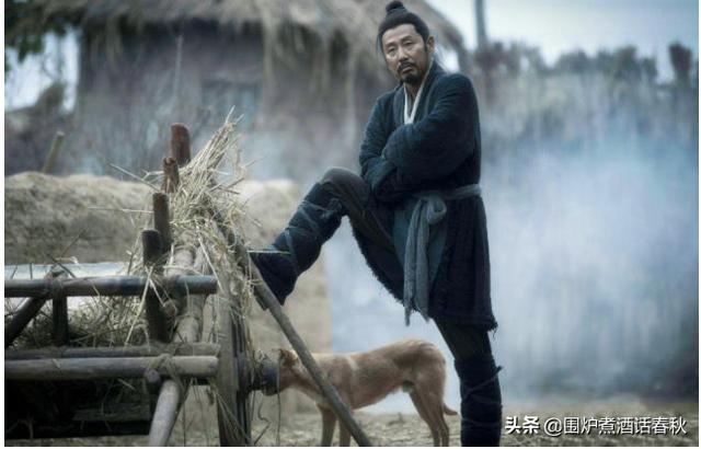 刘邦曾做过泗水亭亭长,这个亭长在现代是个多大的官？