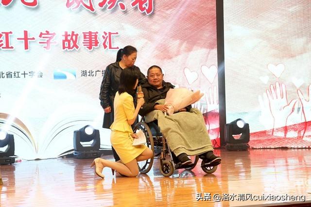 湖北"献血大王"汪炎平去世，无偿献血这事心里角度怎么看？