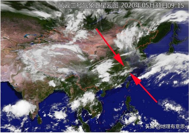 浙江连发25条红色预警，浙江连发88条预警，暴雨大风接踵而来，要提前到梅雨季节了吗？