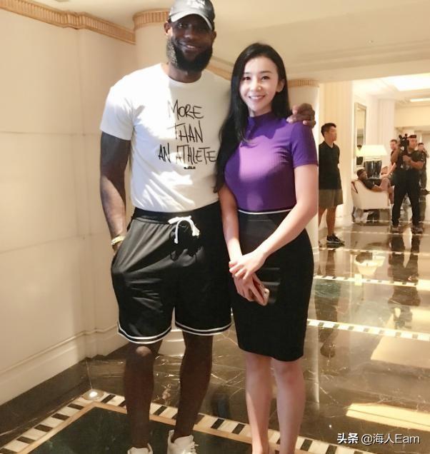 头条问答 - nba球星对于跟美女合影都是怎样不同的态度?(4个回答)
