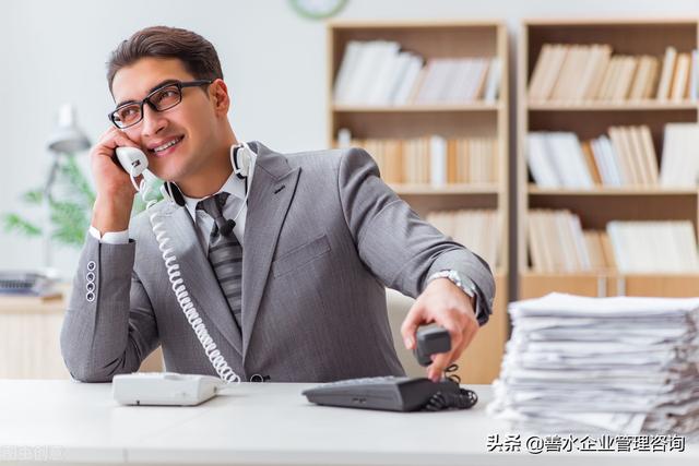 <a href=https://maguai.com/list/256-0-0.html target=_blank class=infotextkey>朋友圈</a><a href=https://maguai.com/list/28-0-0.html target=_blank class=infotextkey>广告</a>电话销售话术:电话销售的沟通技巧与话术都有哪些？