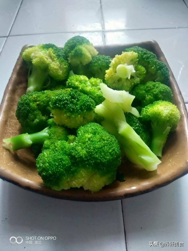 现在的季节在家都是吃什么菜？