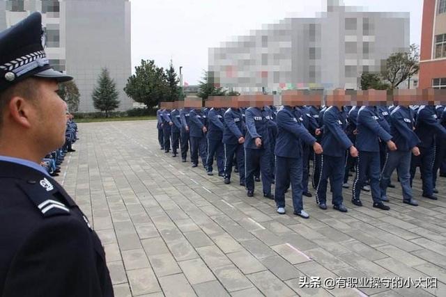 去监狱服刑了可没通知家属,身上没生活费怎么办？