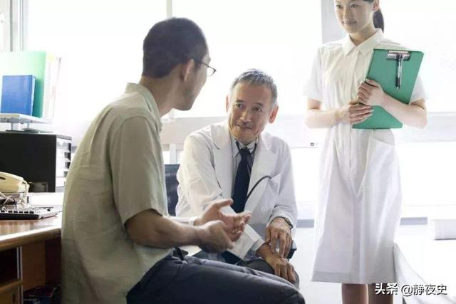 日本8天超10万人确诊，日本8天超10万确诊