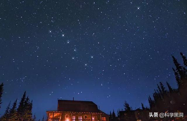 头条问答 北斗七星距离地球多远 和太阳相比大小如何 科学黑洞的回答 0赞