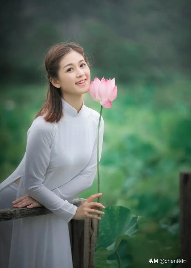 荷花能否称为最美的花朵？