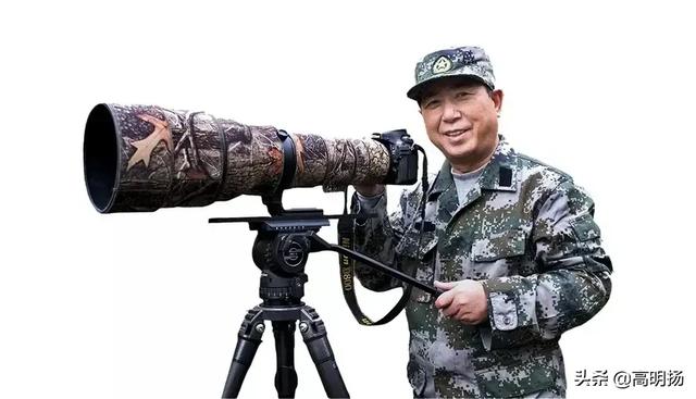 大陆 贱狗俱乐部第2炮:如何看待曼联曼城赛后群殴，穆里尼奥被泼奶砸头？