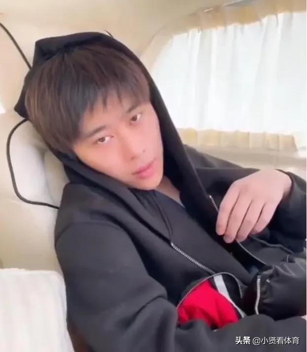 卢本伟是永久封禁吗:卢本伟还有可能再火一次吗
