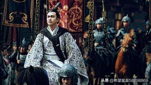 班超出使西域:东汉将领班超曾是书生，为何投笔从戎奉命出使西域呢？