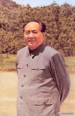 世界历史人物:近现代，哪个历史人物对世界发展贡献最大？
