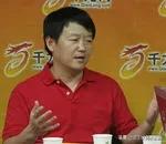为何胡锡进一发文郭松民就怼他？有什么恩怨吗？