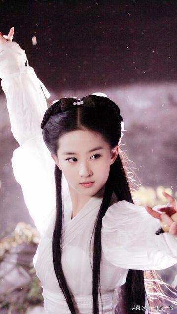 据说古墓派在陕西终南山，那么小龙女和李莫愁都说陕西方言吗？