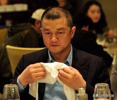 王菲李亚鹏年龄:李亚鹏如今状况非常不好，为何没有向前妻王菲求助？