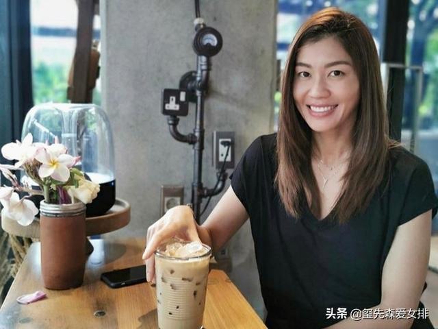 努特萨拉被泰国球迷网曝与韩国名将金软景分手,为什么不找中国女排？或者艾格努？