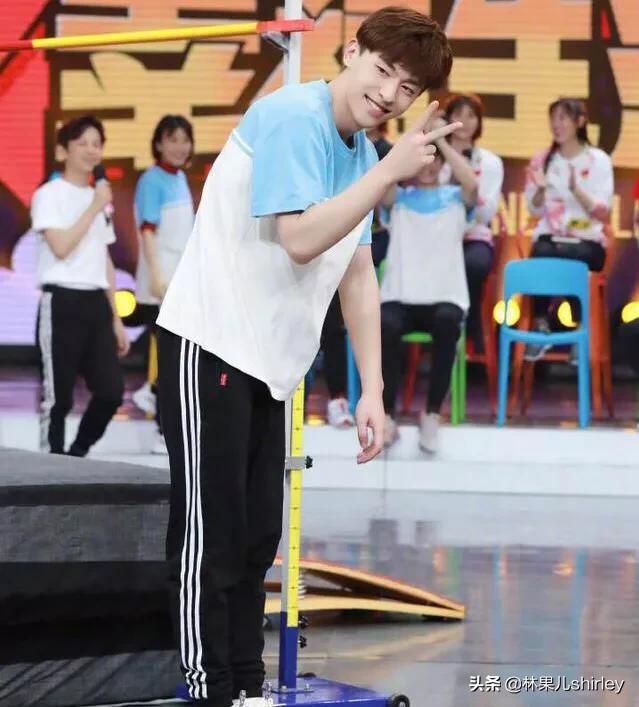假戏真做的女明星:综艺圈男、女演员谁最火爆