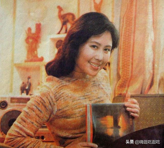 斯琴高娃南吉:为什么感觉斯琴高娃表演时老晃头？