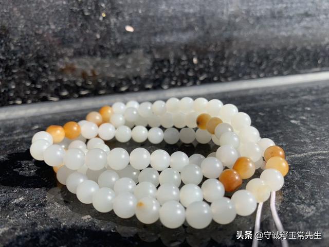 平洲玉雕工艺美术学校,学玉器雕刻的职业叫什么？前景怎么样？