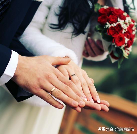 游走风湿关节炎能治好吗:朋友谈了一个月的女盆友，女方说有类风湿性关节炎要不要继续？