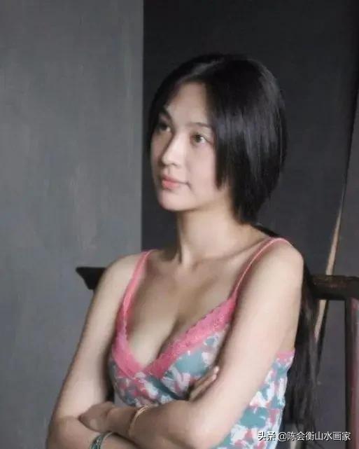 女裸父画是艺术还是炒作？