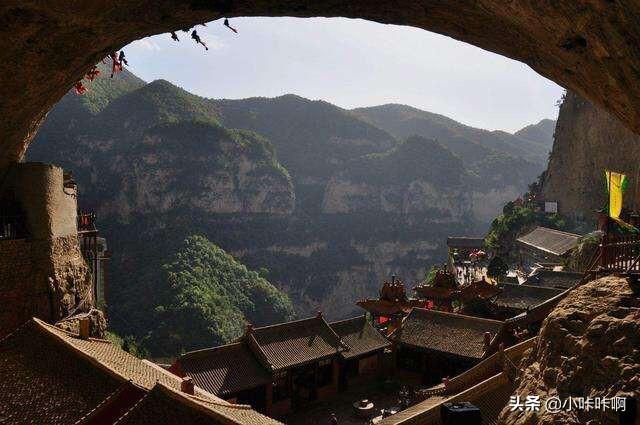 西安景点排名前十,陕西有名的十大景点是那些？