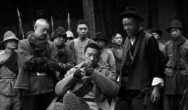 民国时期,滇西土匪张结巴有多凶残？真的杀人不眨眼吗？