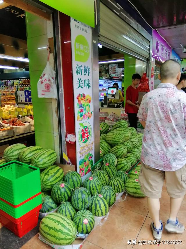 卖水果利润怎么样，水果批发这行业有多少利润，有什么要注意的