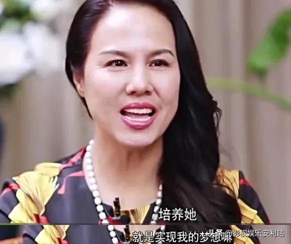 张碧晨个人资料简介年龄:张碧晨和邓紫棋你最喜欢谁？